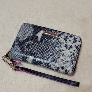 Stella & Dot Python Pattern Wristlet Wallet NWOT